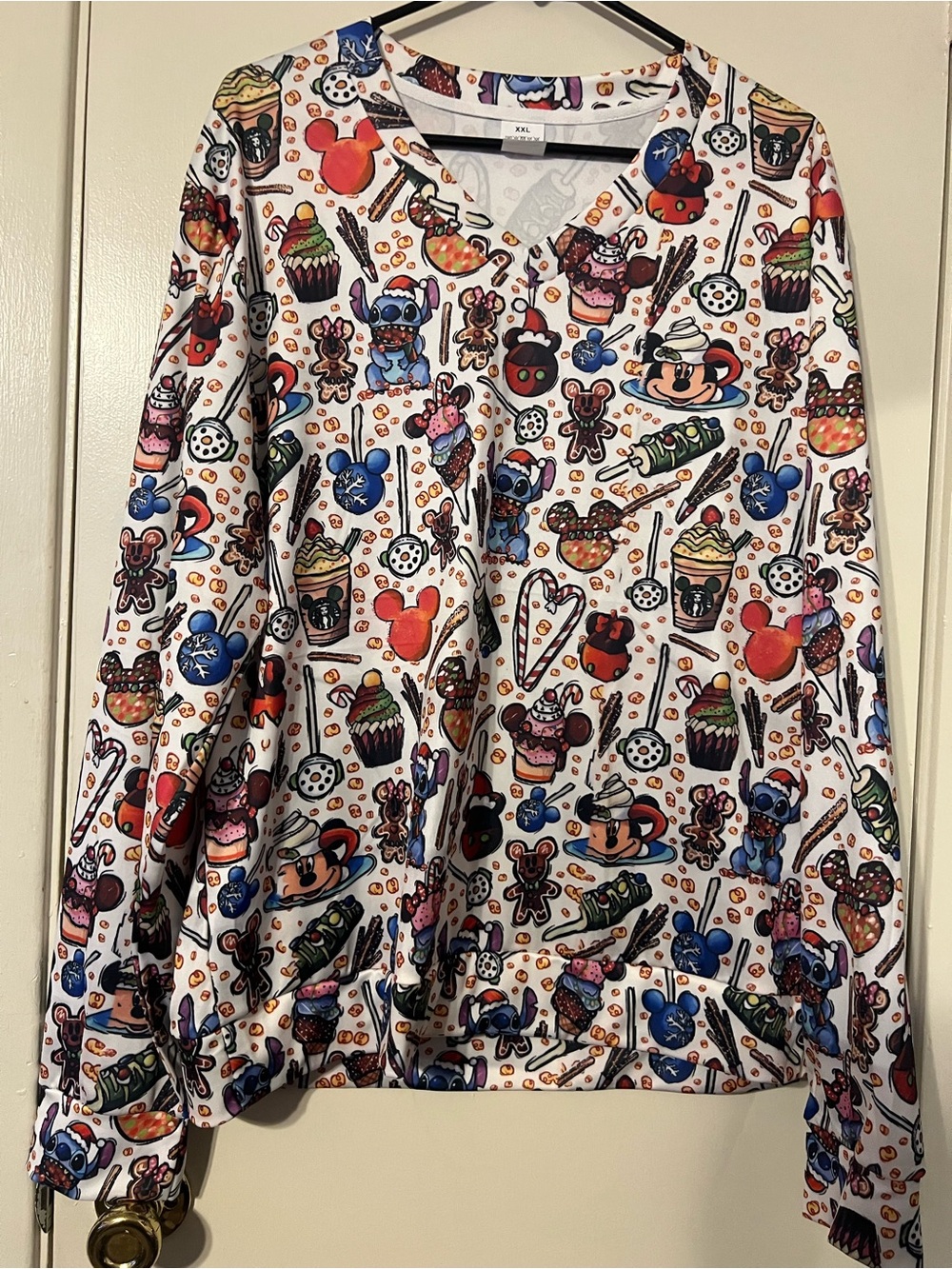SHEIN White Long-Sleeve Cartoon Snack Print Top